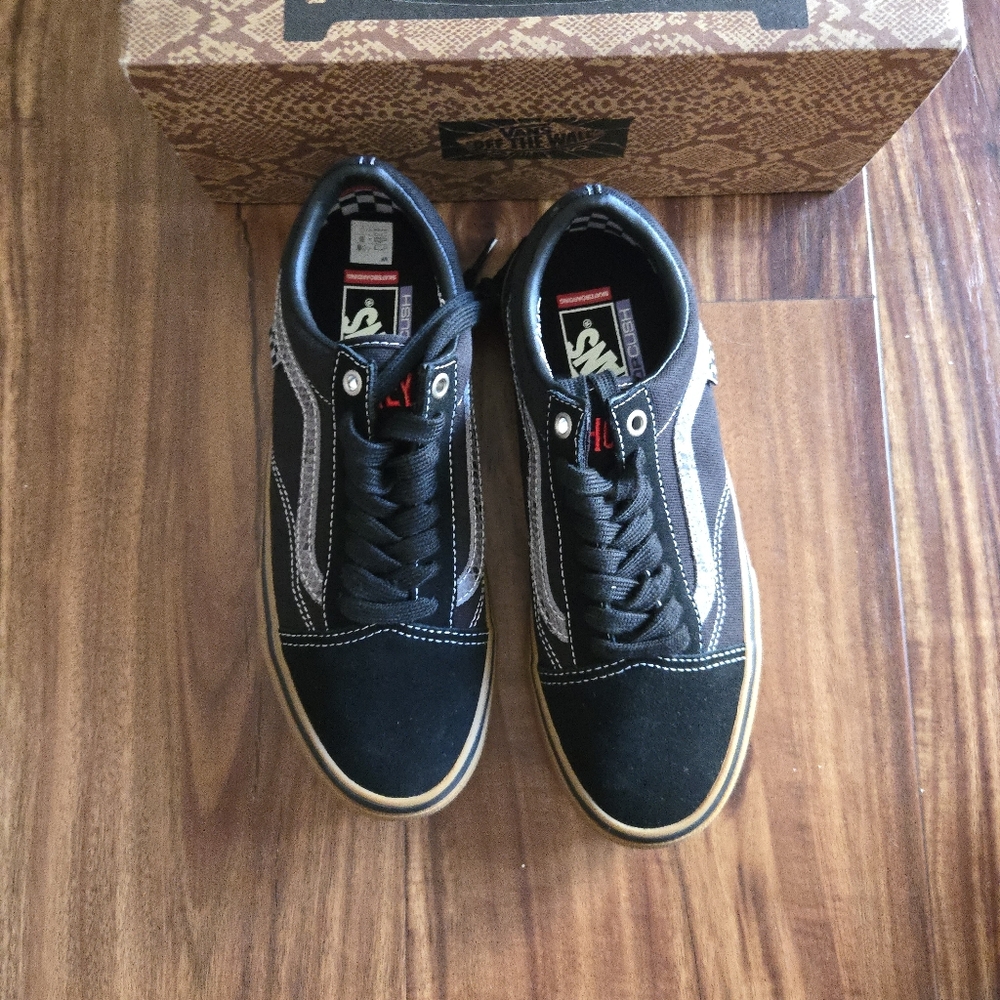 Vans Skate Old Skool Hockey Collab Women Size 9 Black Grey 022026 - Picture 2 of 10